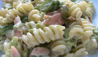 Fusilli-asparagi-e-salmone-1